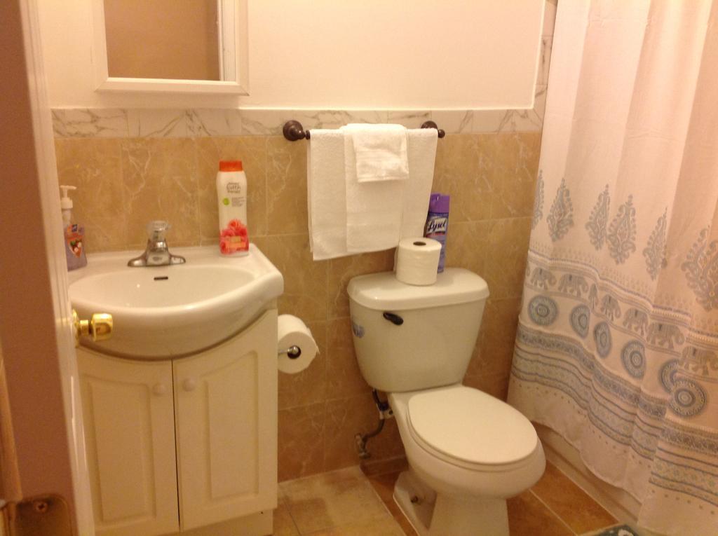 Mojoy Homesuites At Runyon 뉴어크 외부 사진