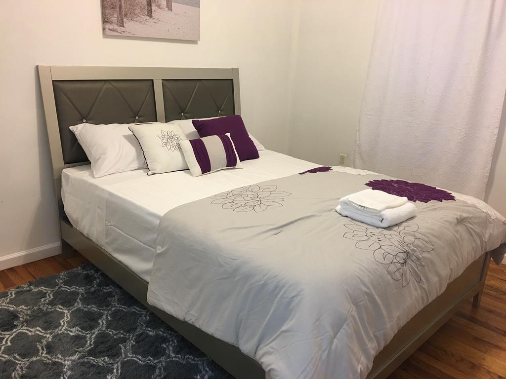 Mojoy Homesuites At Runyon 뉴어크 외부 사진