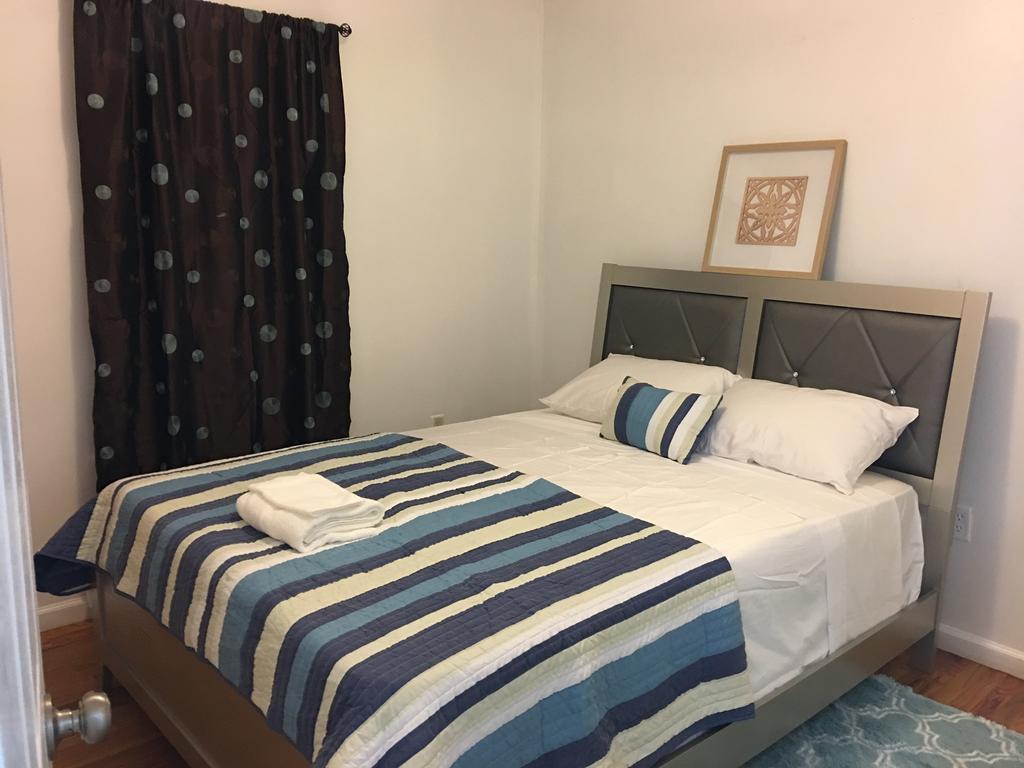 Mojoy Homesuites At Runyon 뉴어크 외부 사진