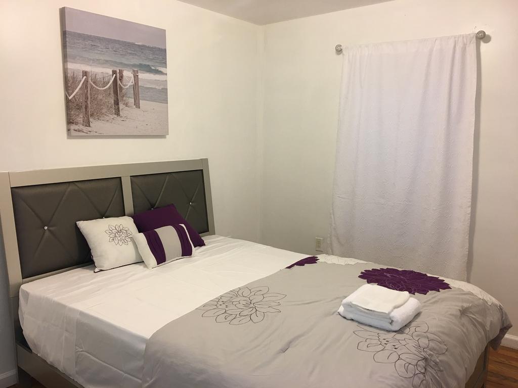 Mojoy Homesuites At Runyon 뉴어크 외부 사진