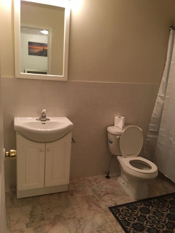 Mojoy Homesuites At Runyon 뉴어크 외부 사진
