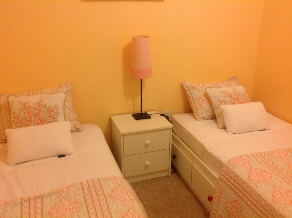 Mojoy Homesuites At Runyon 뉴어크 외부 사진