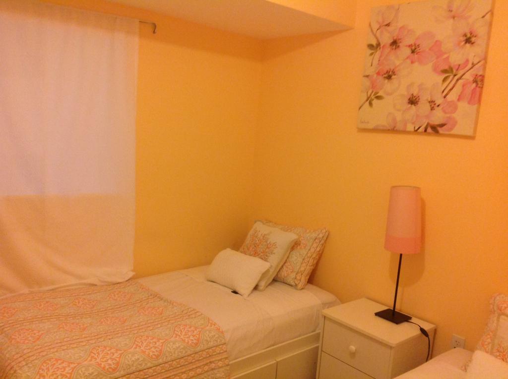 Mojoy Homesuites At Runyon 뉴어크 외부 사진